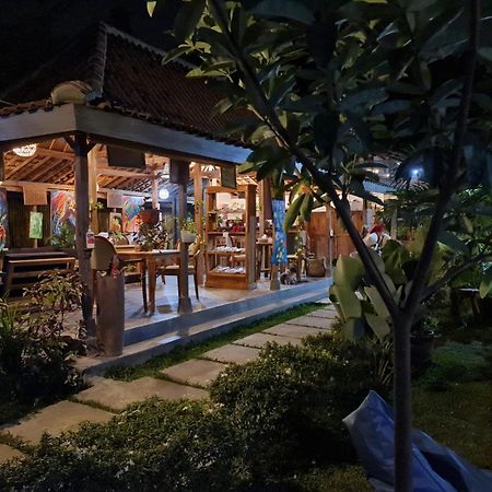 Villa Kayu Yogyakarta Exteriör bild