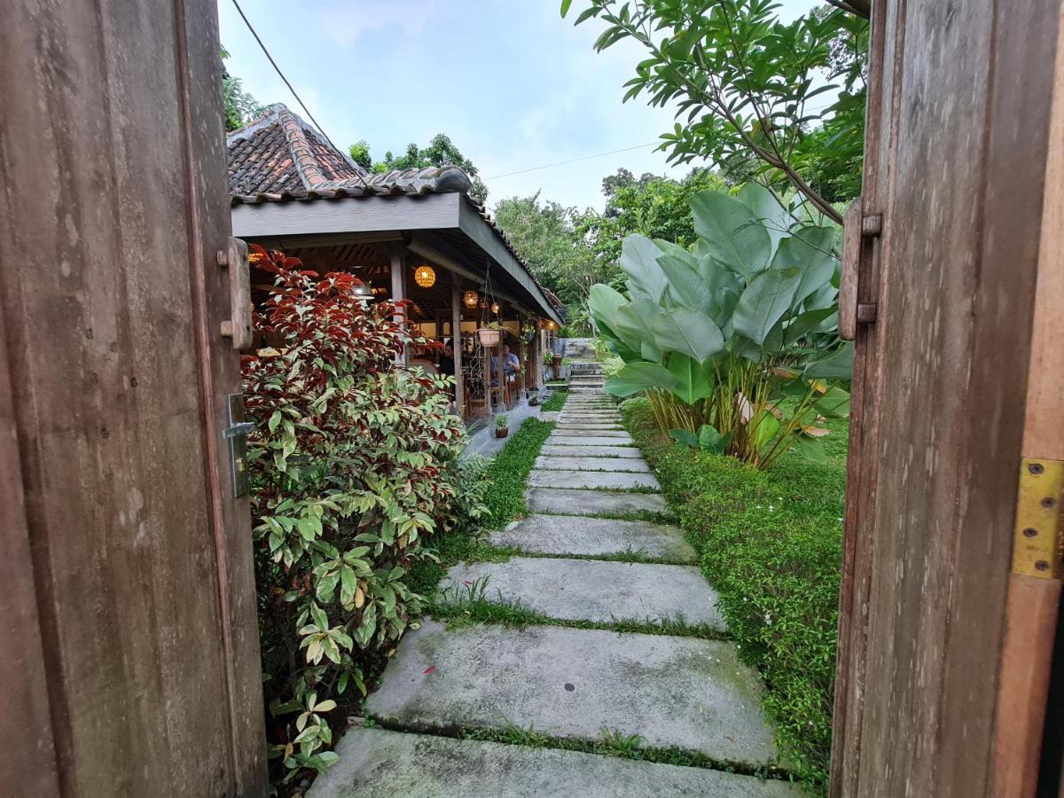 Villa Kayu Yogyakarta Exteriör bild