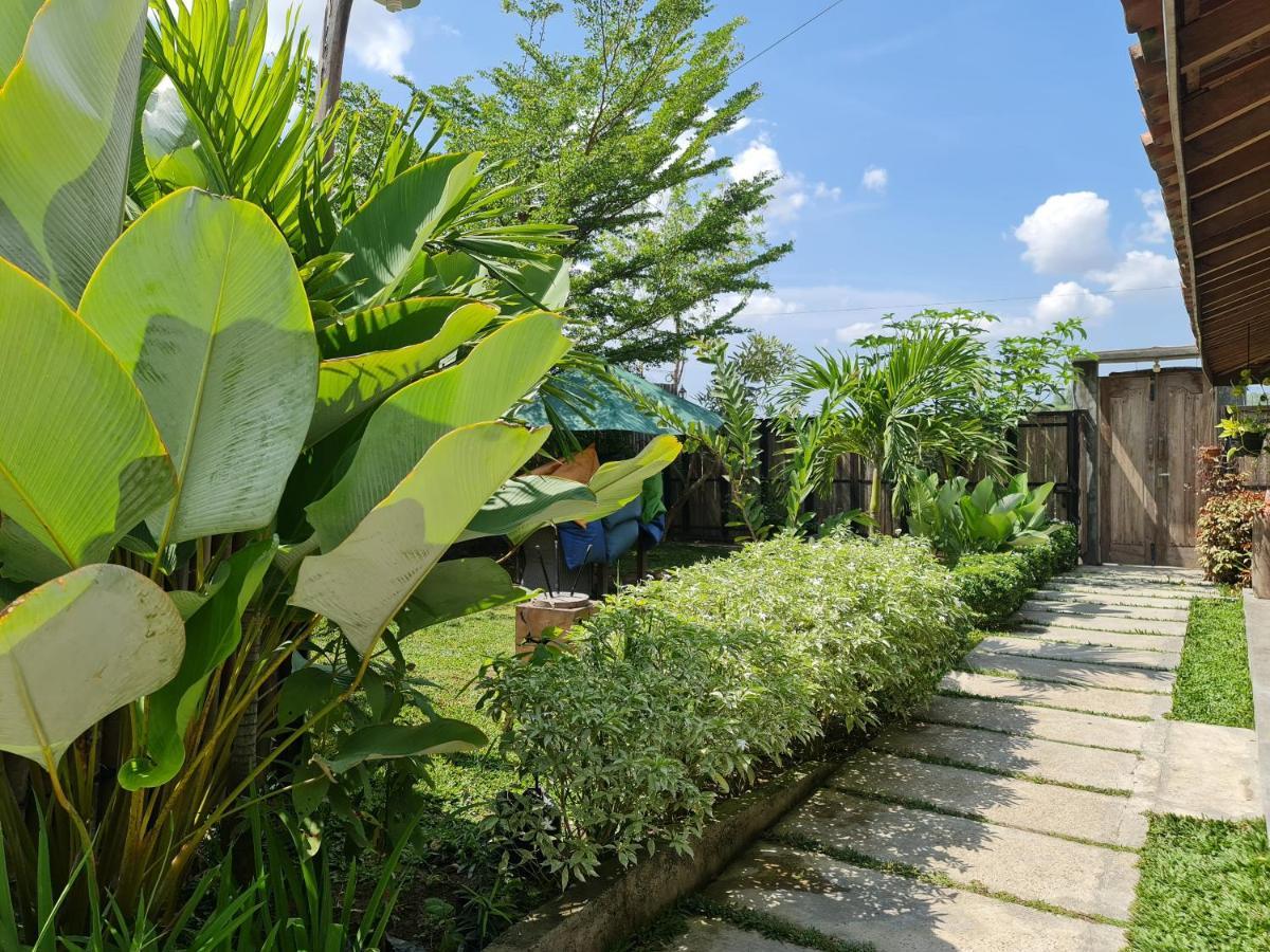 Villa Kayu Yogyakarta Exteriör bild
